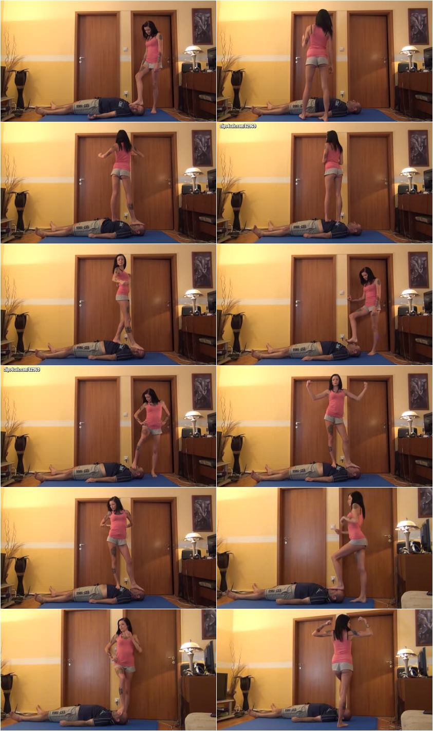 Screenlist ELECTRA - Skinny Gothic Girl vs. Fat Loser - Trampling And Victory Poses Show PART1 - HD/WMV