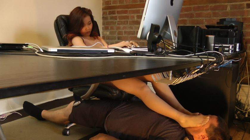 Cover 4 Tamara's Business Hours - (Full HD 1080p Version) - Full HD/MP4