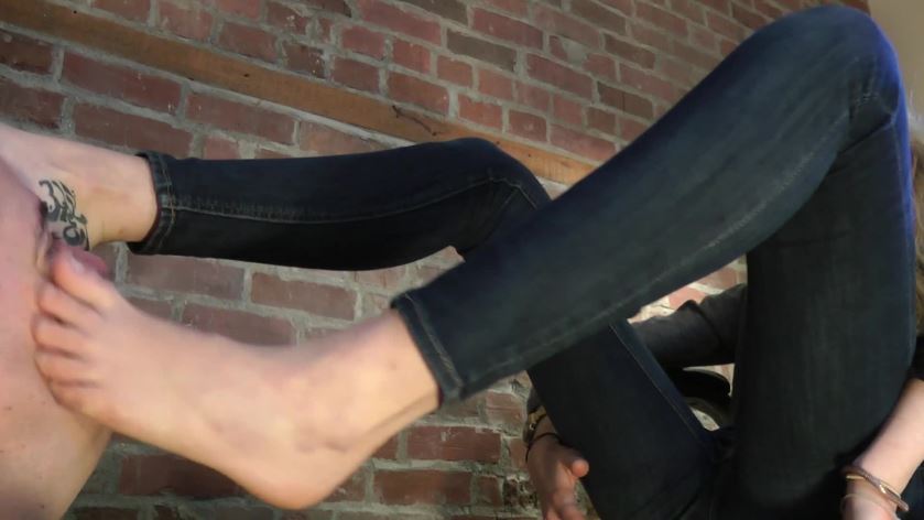 Cover 4 Presley's Sweaty Feet Challenge - (Full HD 1080p Version) - Full HD/MP4