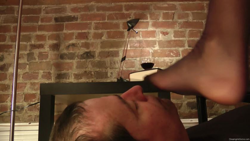 Cover 4 Angel's Quiet Reading - (Full HD 1080p Version) - Full HD/MP4