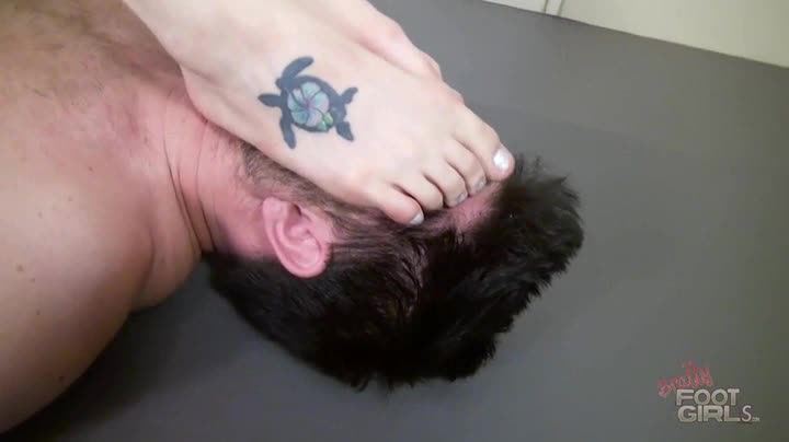 Cover 4 Bratty Foot Girls - Goddess Keri Sprectrum - Keri's MMA Feet De-Feet - LQ/WMV