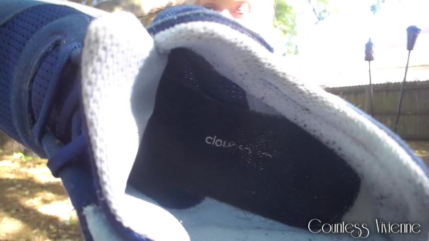Cover 4 Countess Vivienne - Sandy Feet - HD/MP4