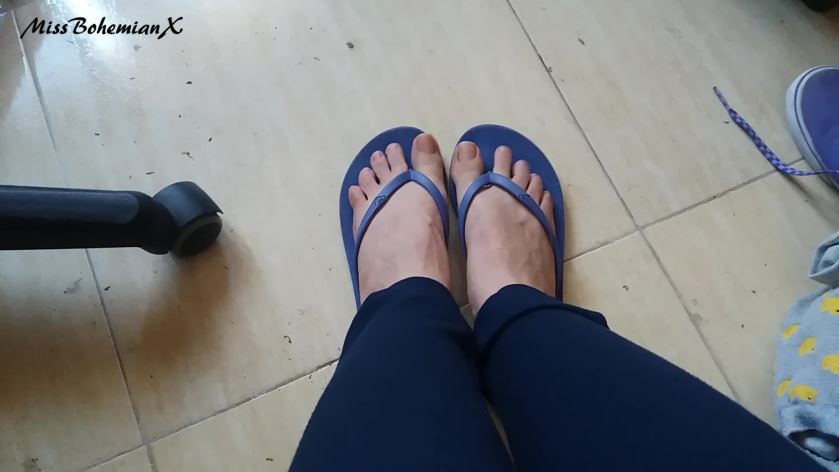 Cover 4 Miss Bohemian - Too Sweaty Feet - Ankle Socks and Vans Sneakers - Foot Fetish - Full HD/MP4