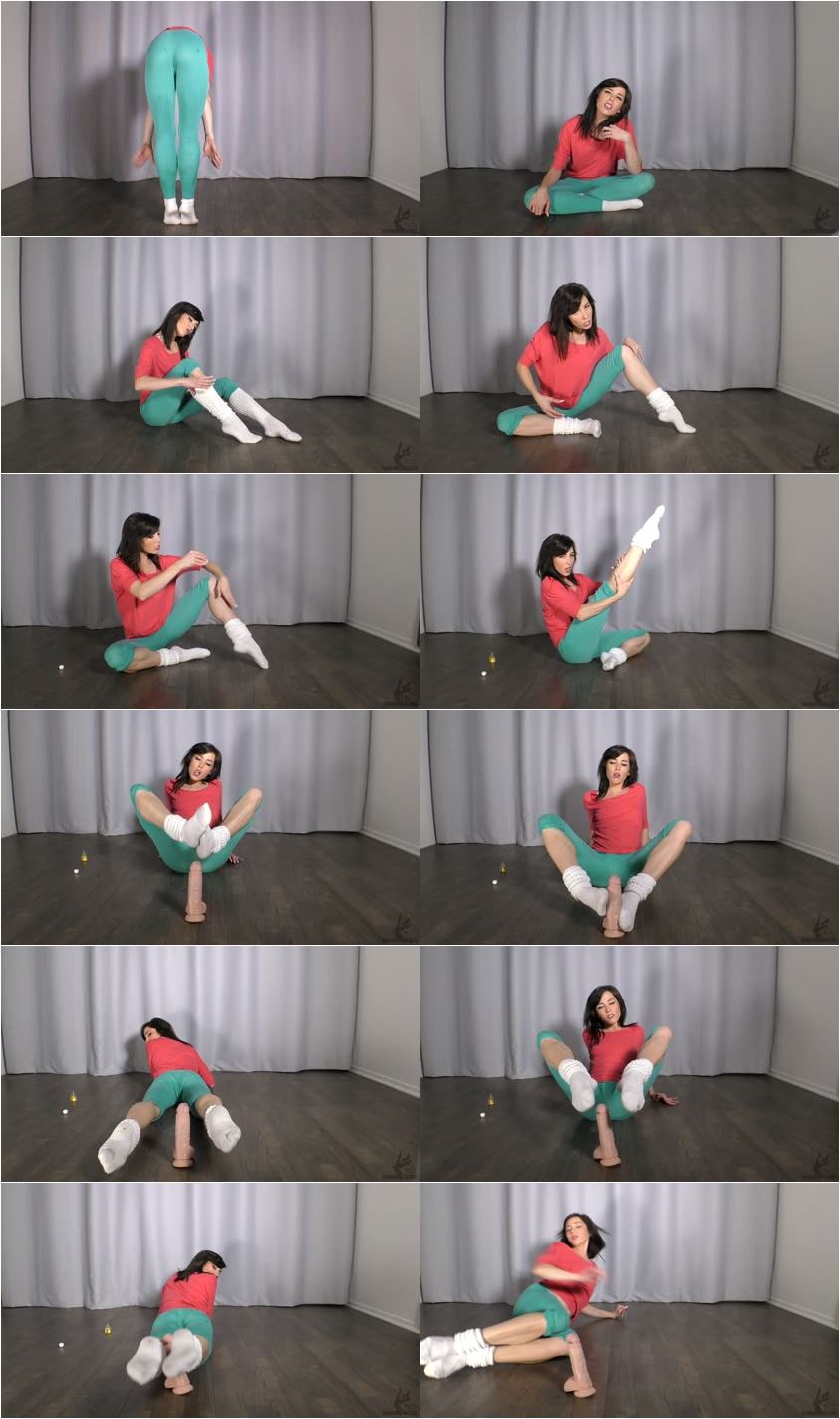 Screenlist The Wolfe Sole Experience - Your Trainer's Socks and Calves - Full HD/MP4