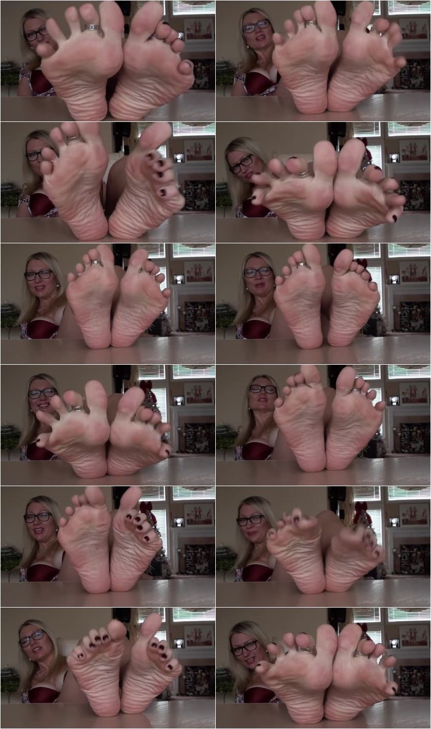 Violet Bliss - Webcam Wrinkled Soles - HDMP4