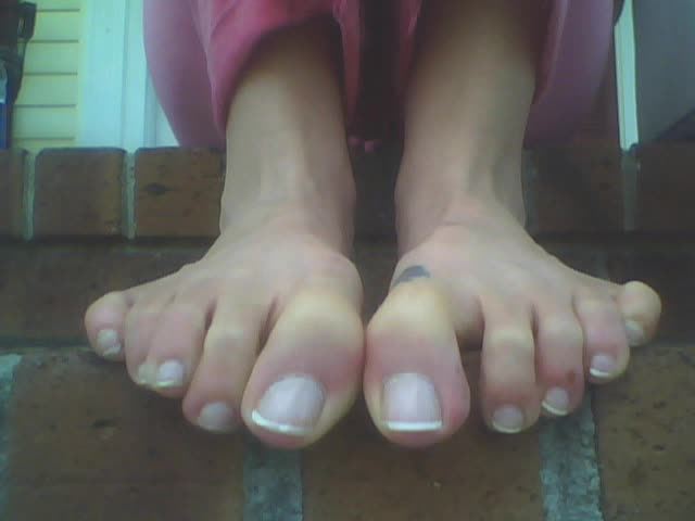 Cover 4 Just Toes - SD/WMV