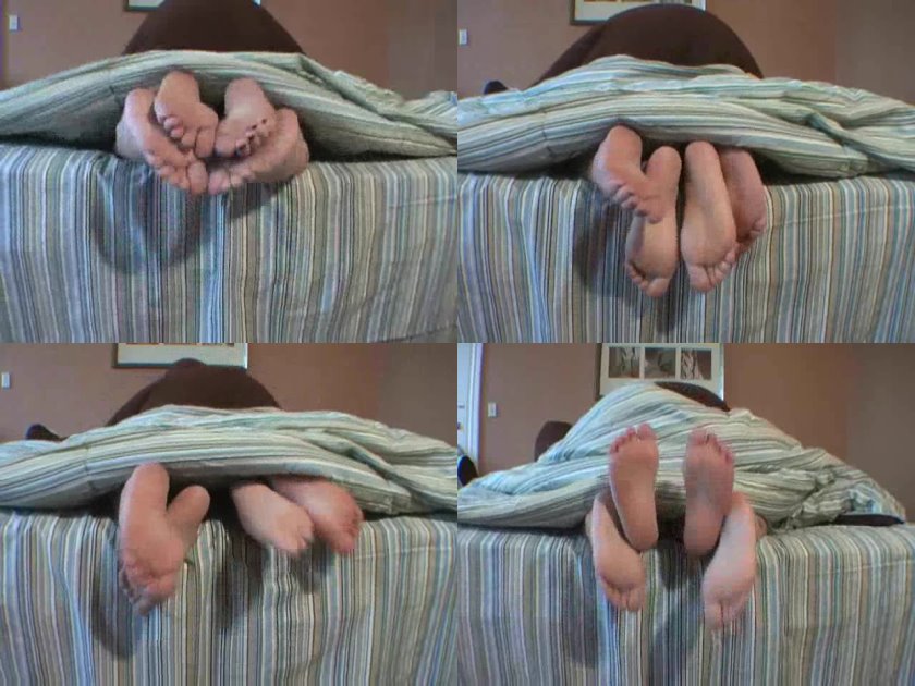 Cover Two gilr soles hump - SD/WMV