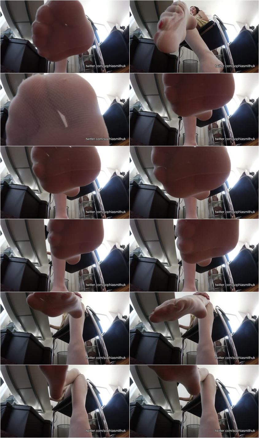 Screenlist Sophia Smith - Be Observant Tights Fans - Full HD/MP4