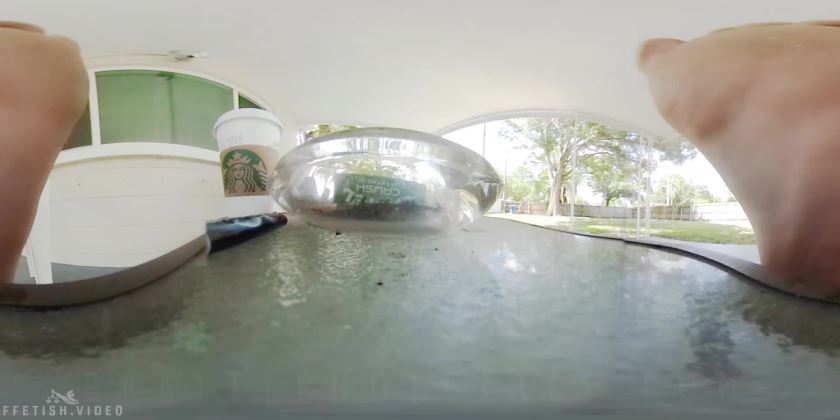 Cover 4 Sasha Foxxx's Tiny Foot & Smoke Slave - VR 360' HD - HD/MP4