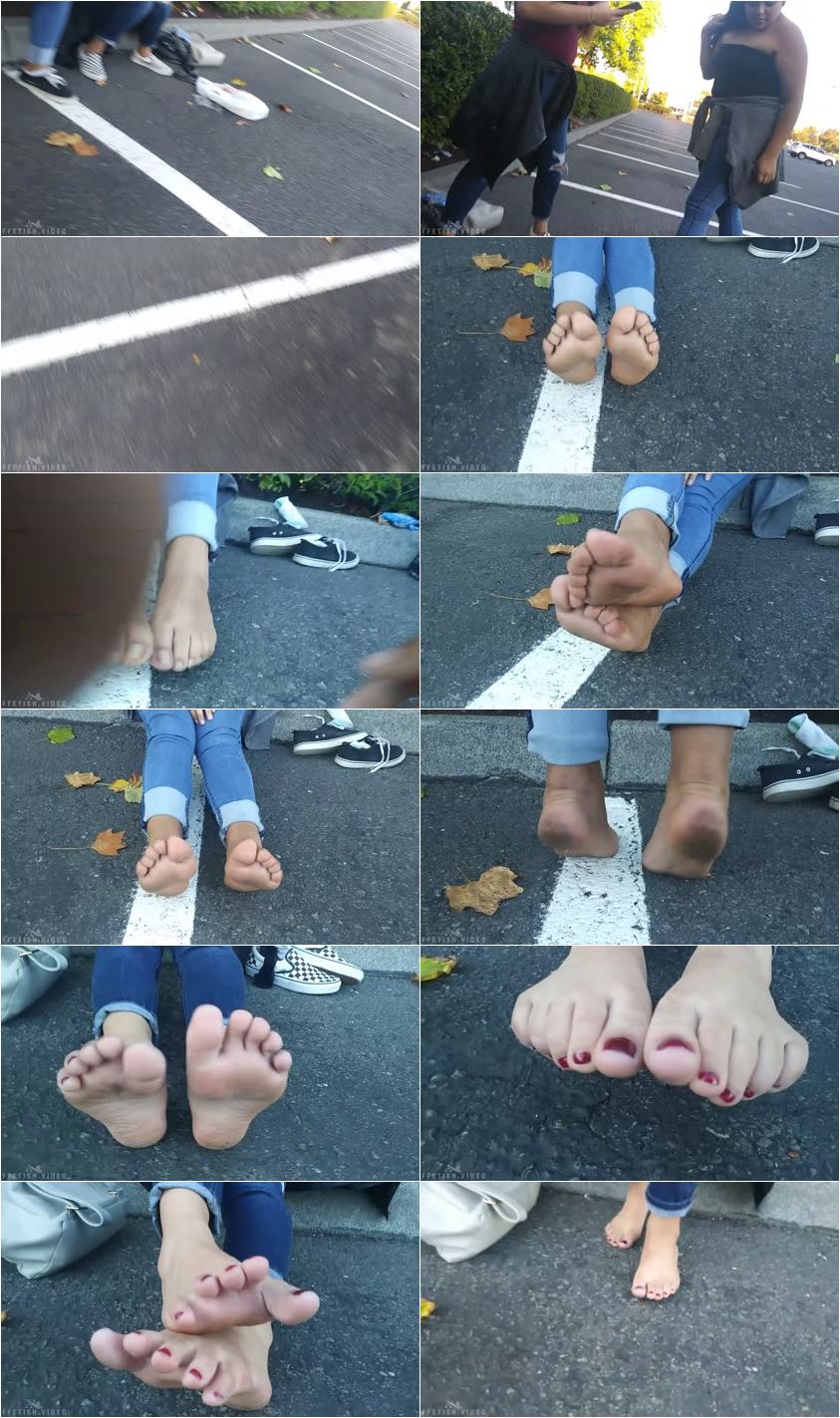Screenlist Latina public feet parking lot surpirise - Full HD/MP4