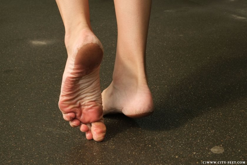 Cover 3 A blonde in a black dress. Part 3 - Full HD/MP4