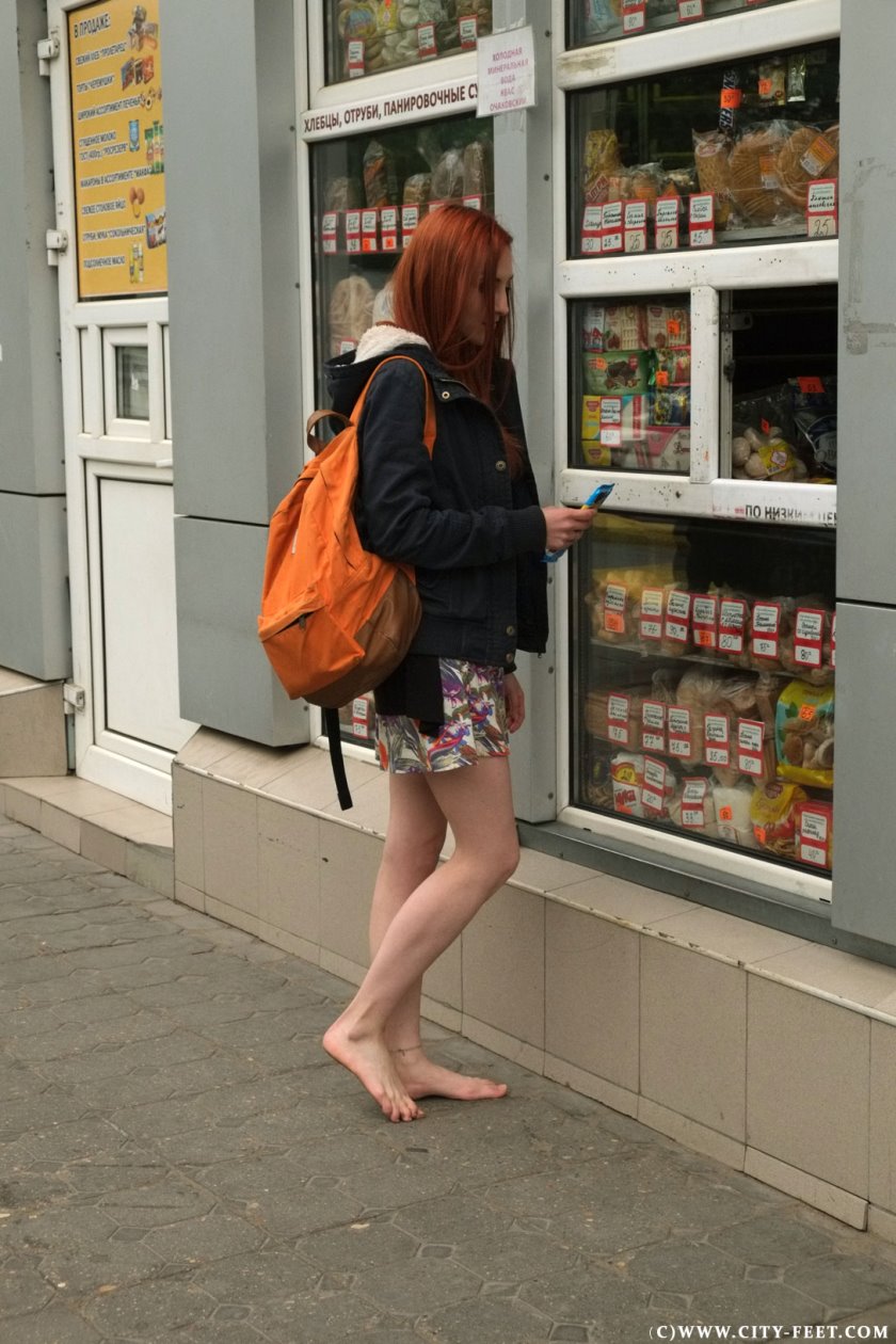 Cover A barefoot redhead's trip. Part 3 - Full HD/MP4