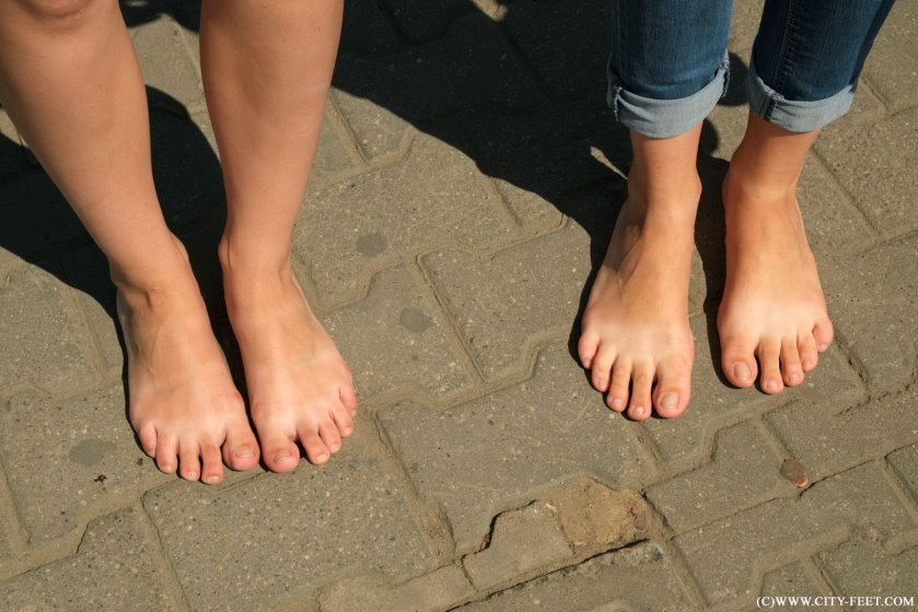 Cover Two barefoot friends. Part 1 - Full HD/MP4