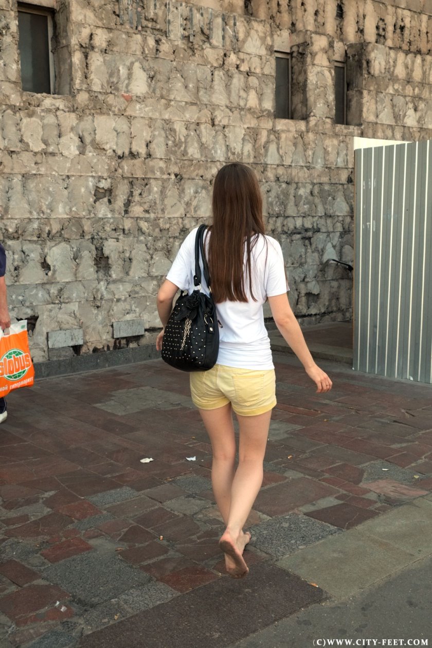 Cover Hot summer noon. Part 4 - Full HD/MP4