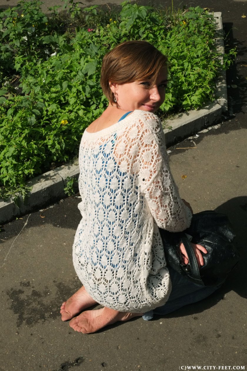 Cover In the wet street. Part 4 - Full HD/MP4