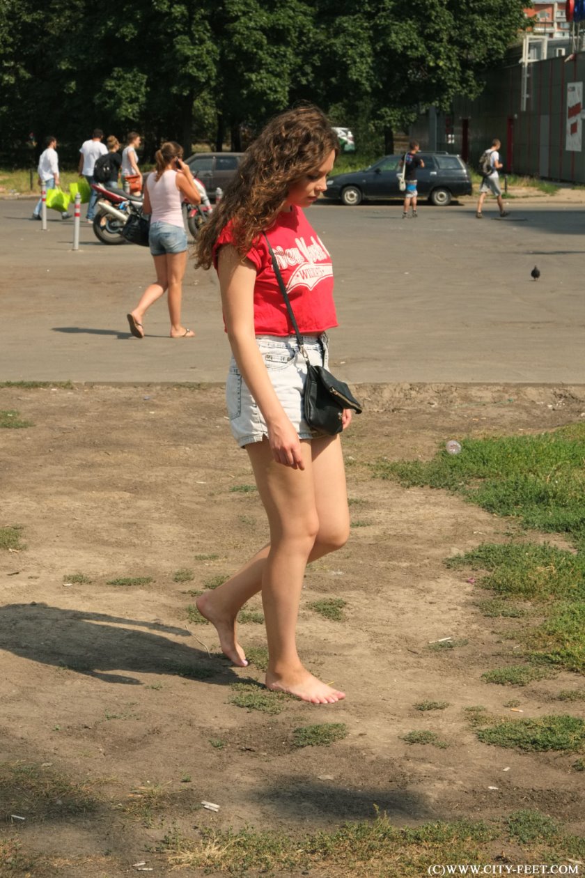 Cover 3 Barefoot in a summer day. Part 3 - Full HD/MP4