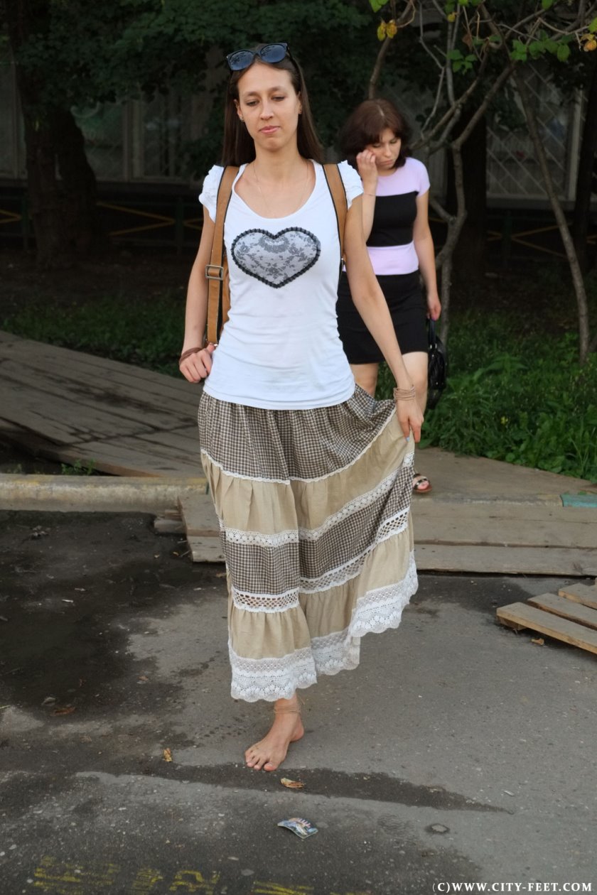 Cover 3 Torn sandals. Part 4 - Full HD/MP4