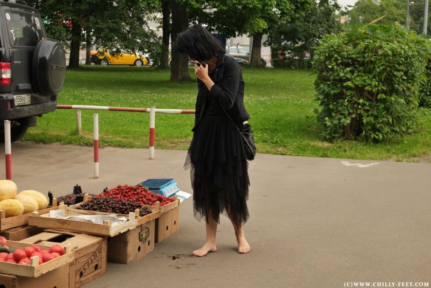 Cover 3 A brunette in a black dress. Part 1 - Full HD/MP4