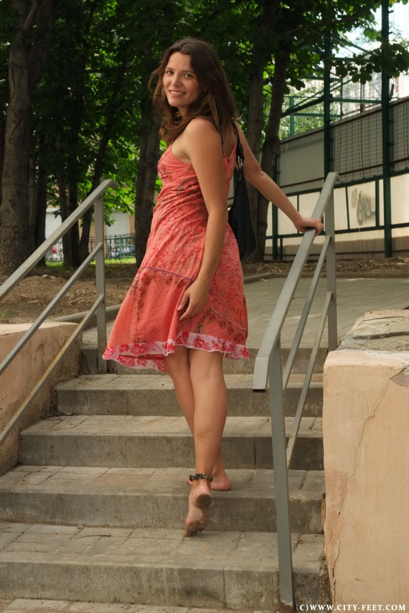 Cover 3 Beauty with tough soles. Part 4 - Full HD/MP4