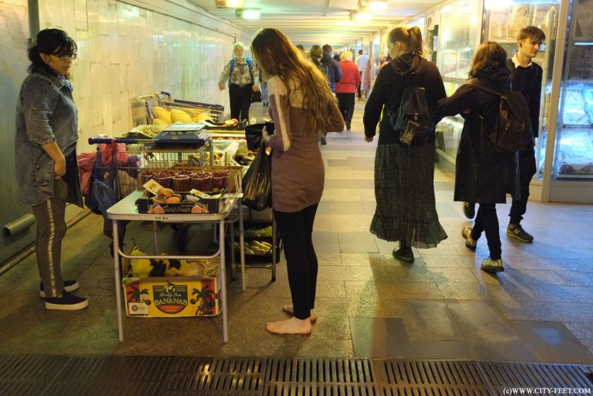 Cover 3 Autumn barefoot stroll. Part 4 - Full HD/MP4