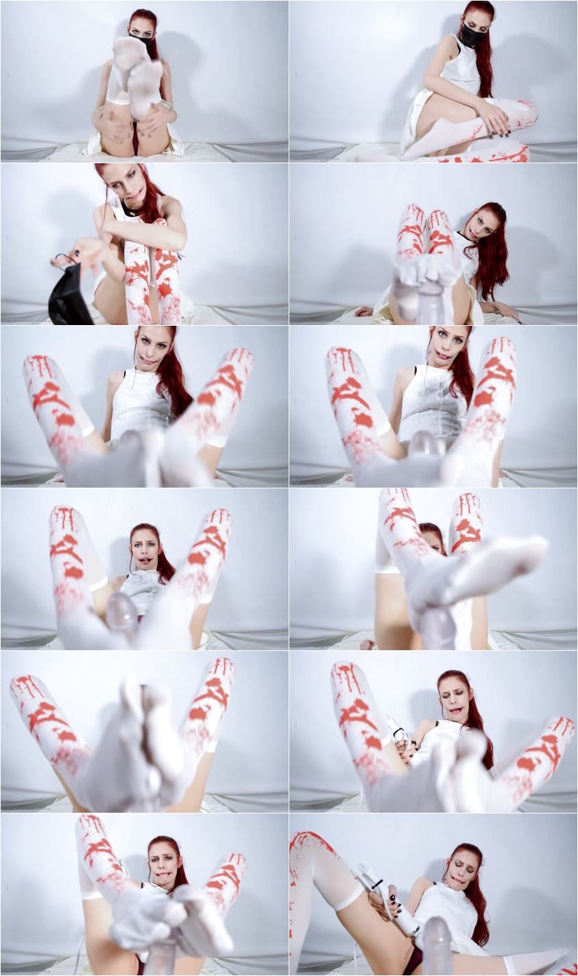 Screenlist MissKittyMoon - Kuchisake-Onna Nylon Foot Job Halloween - Full HD/MP4