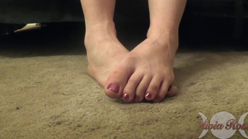 Olivia Rose Underdesk Foot Voyeur Full Hd Mp4