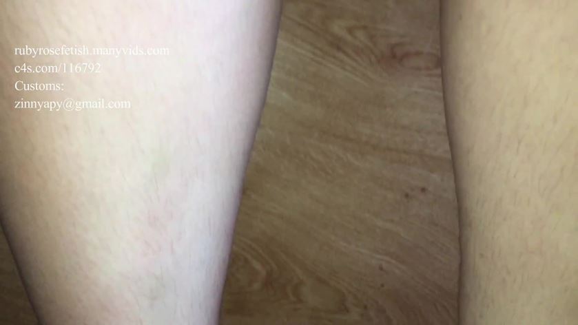 Cover 4 Ruby Rose Fetish - Hairy Crossed Legs with Socks Close-Ups - Full HD/MP4