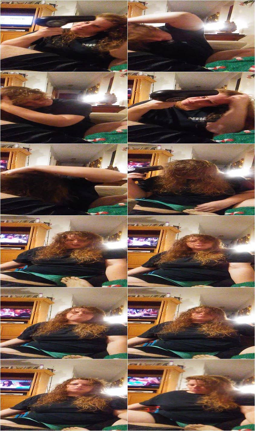 Screenlist xosavxo - Getting ready for a night of fun - HD/MP4