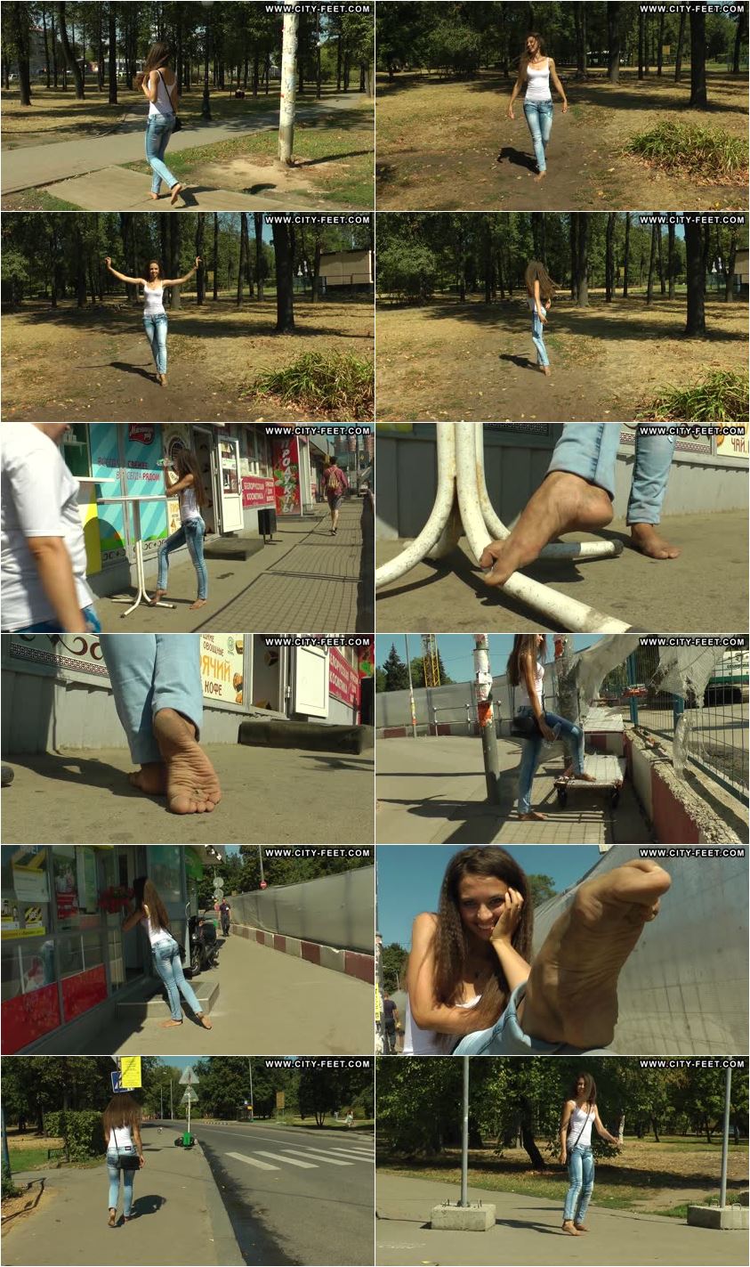 Screenlist Graceful barefoot beauty. Part 3. - Full HD/MP4