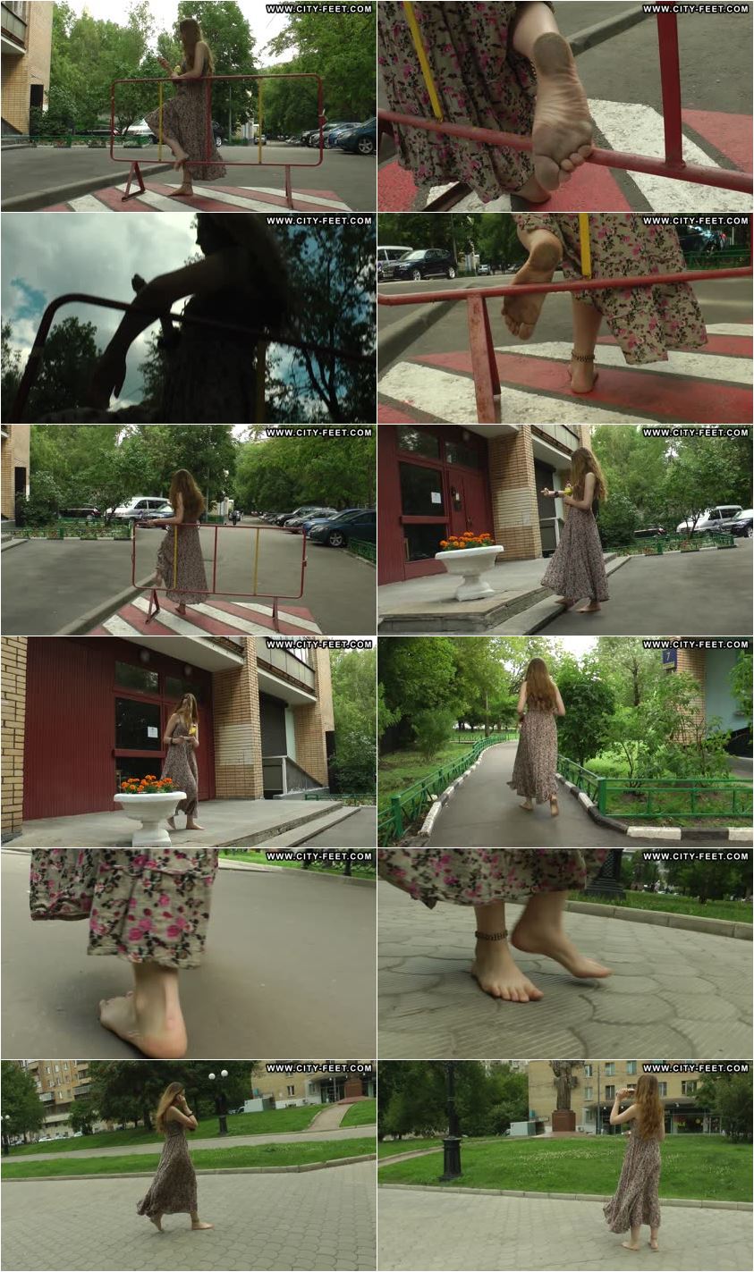 Screenlist A shy girl in a long dress. Part 2. - Full HD/MP4