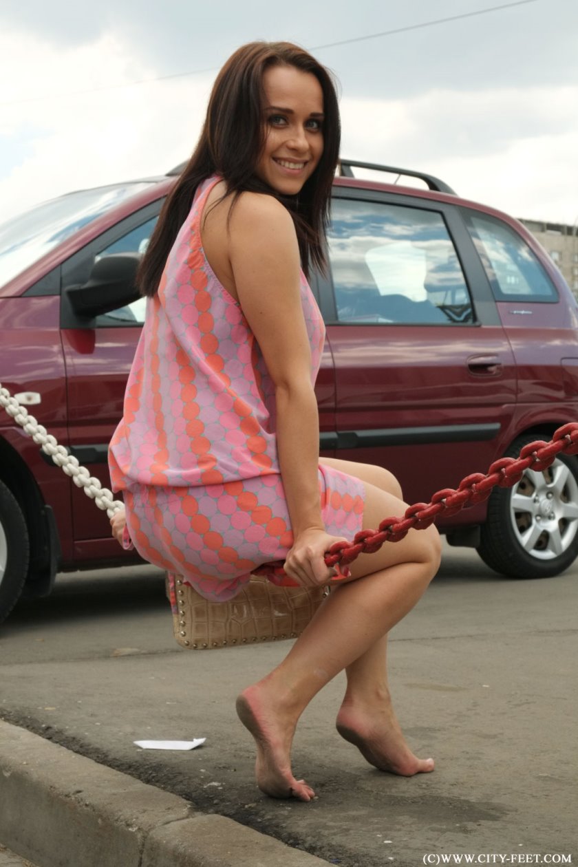 Cover 4 A tiny barefoot girl. Part 3. - Full HD/MP4