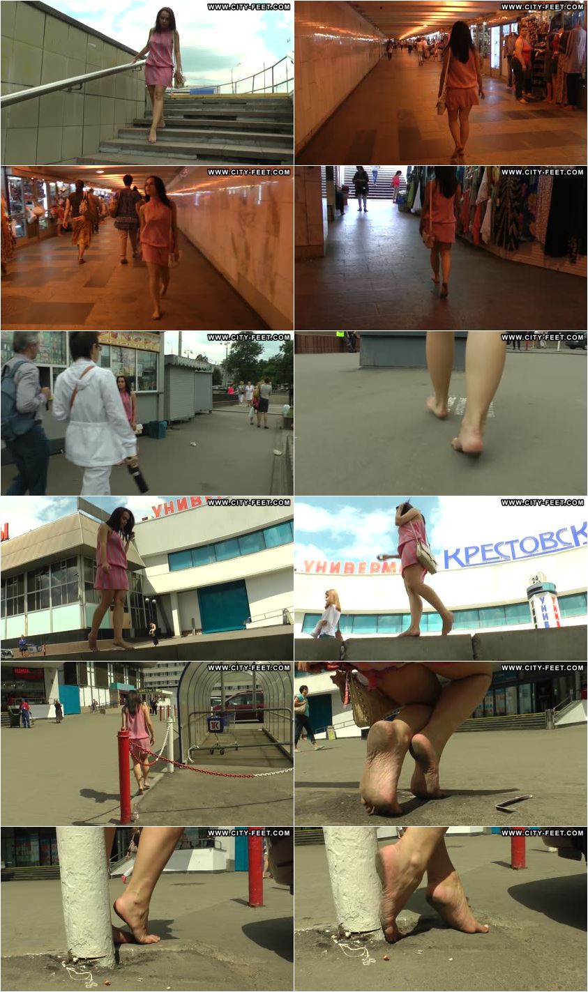Screenlist A tiny barefoot girl. Part 3. - Full HD/MP4