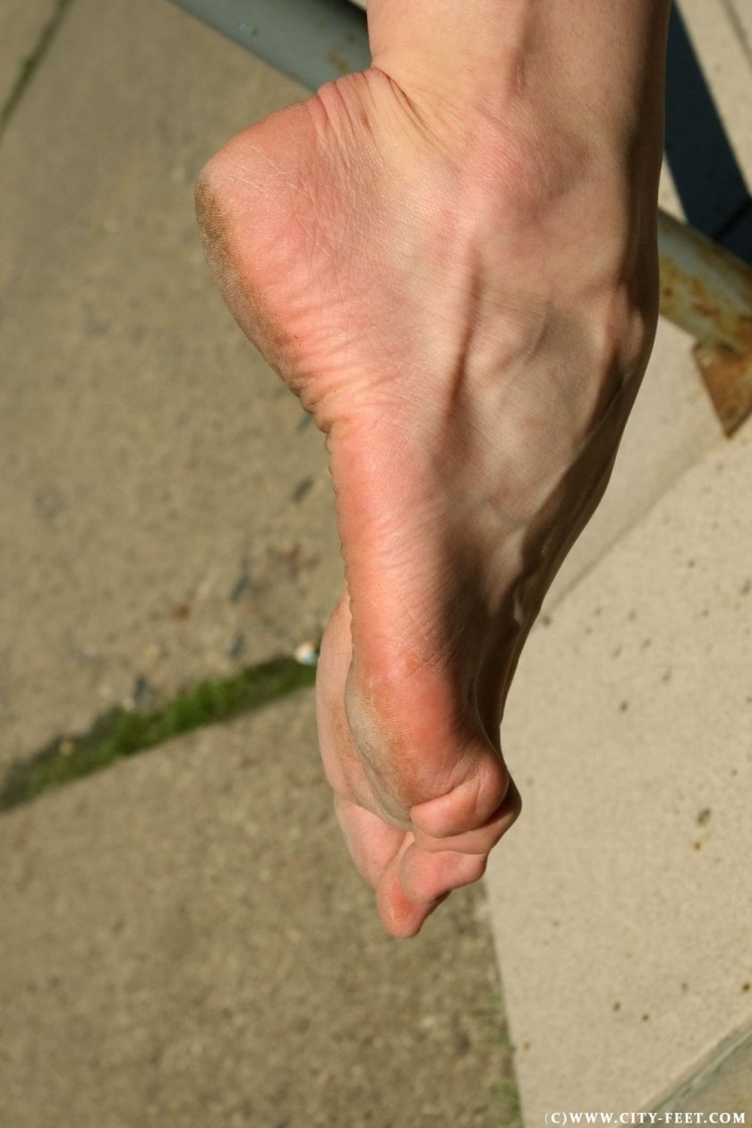 Cover A girl with plaited hair. Part 1. - Full HD/MP4