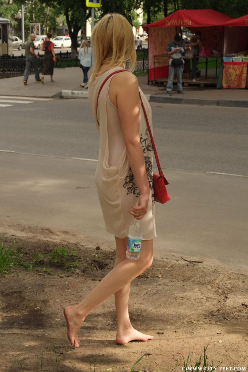 Cover Beautiful bare feet. Part 4. - Full HD/MP4