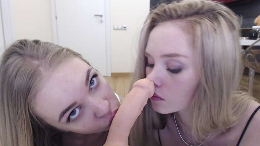 Cover Vera1995 - Sensual double BJ - HD/MOV