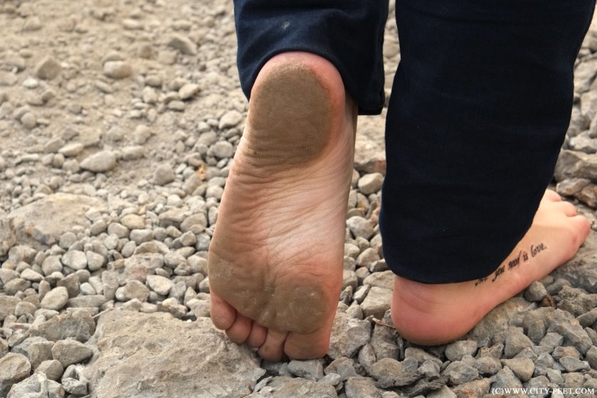 Cover A barefoot girl with her shod friend. Part 3 - Full HD/MP4