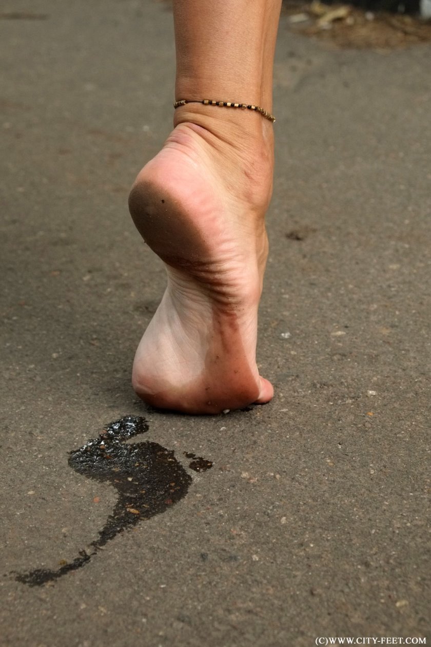 Cover Barefoot relaxation. Part 2 - Full HD/MP4