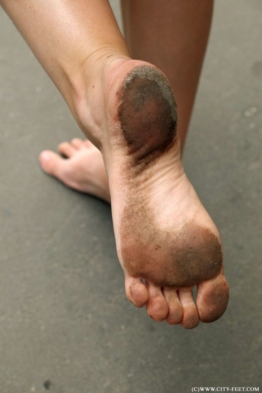 Cover 3 A girl in a blue dress. Part 2 - Full HD/MP4