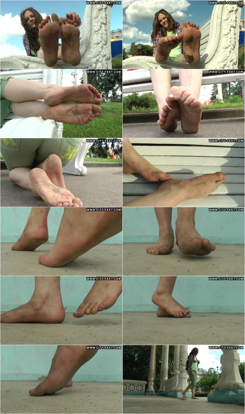 Screenlist A girl with a backpack. Part 4. - Full HD/MP4