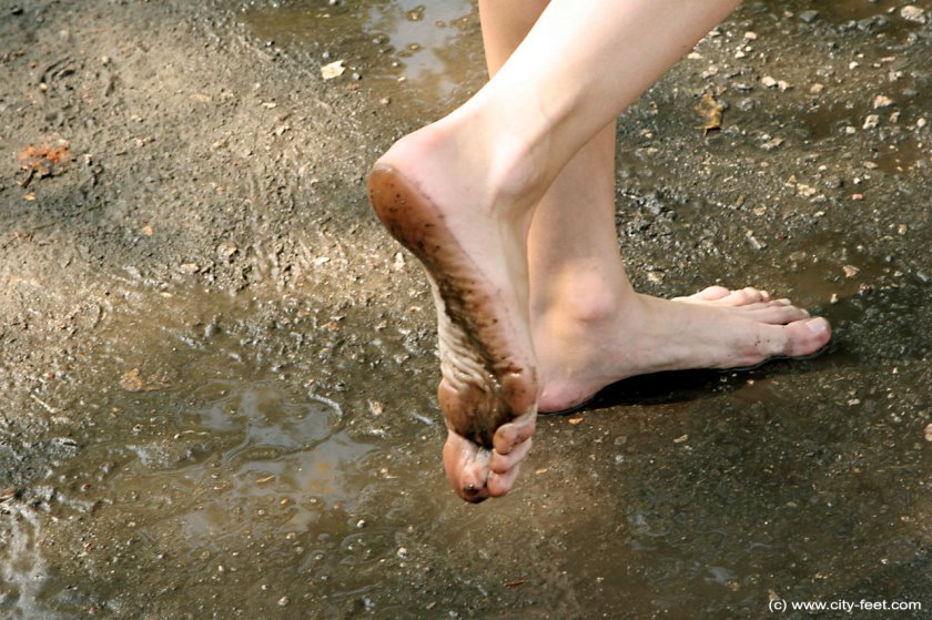Cover 3 Barefoot trips to Russian towns. Kamyshino. Part 1. - HD/MP4