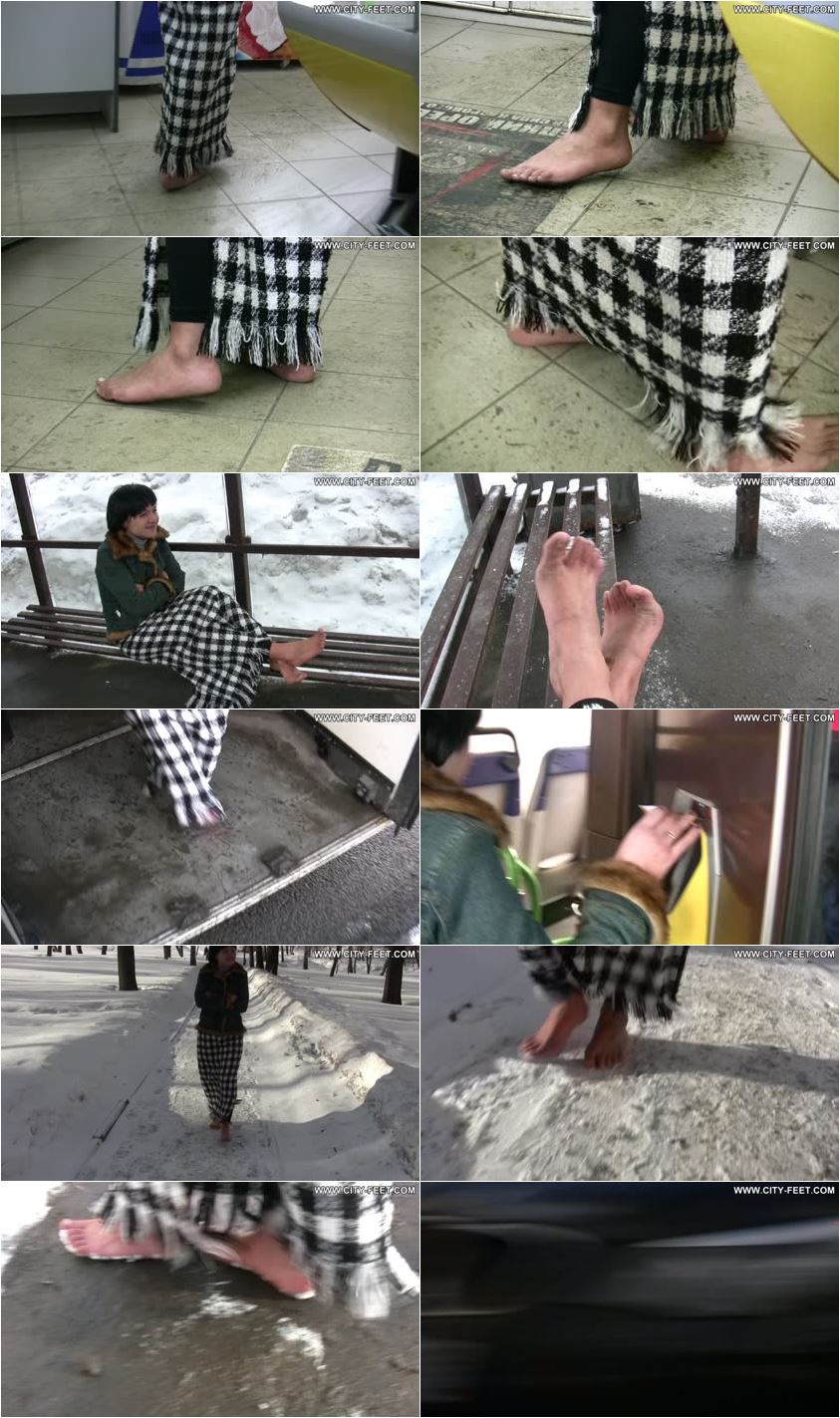 ID: 609 - Barefoot on snow. Part 4 - City Feet - HD/MP4