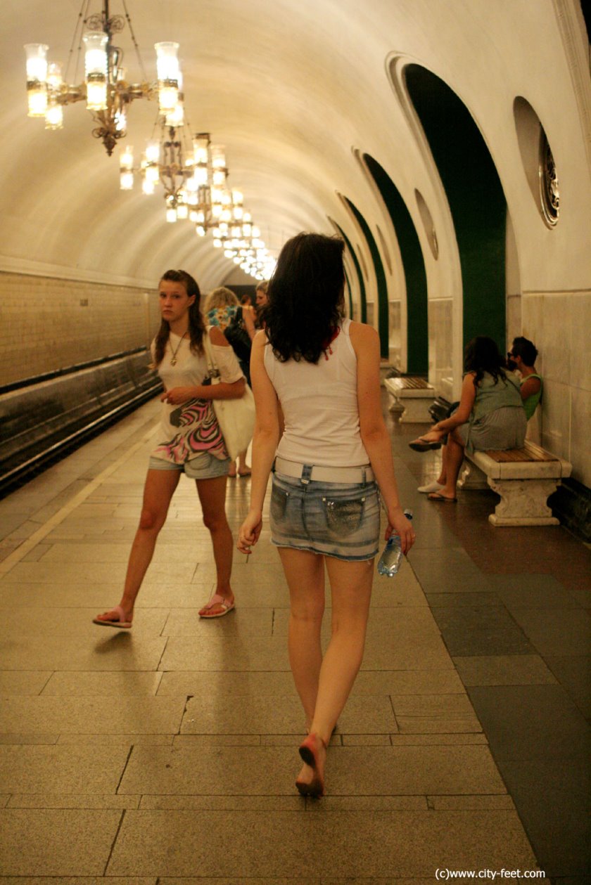 Cover 4 Hot asphalt and high arches. Part2. - HD/MP4