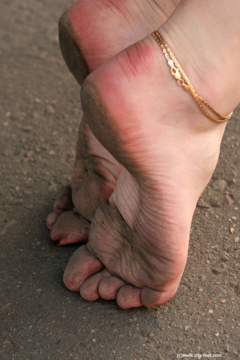 Cover Hot asphalt and high arches. Part4. - HD/MP4