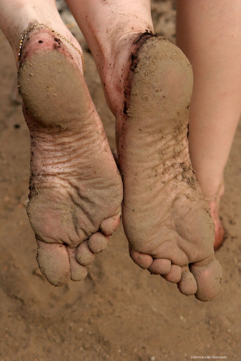 Cover 3 Two girls in the center of Moscow. Part 4. - HD/MP4