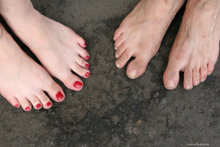 Cover Two girls in the center of Moscow. Part 4. - HD/MP4