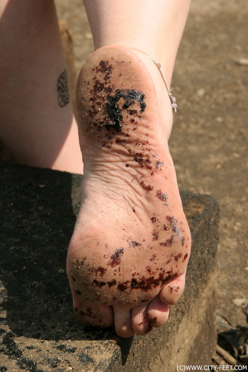 Cover 4 Different barefoot experience. Part 2. - HD/MP4