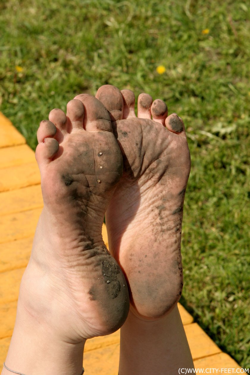 Cover 4 Different barefoot experience. Part 4. - HD/MP4