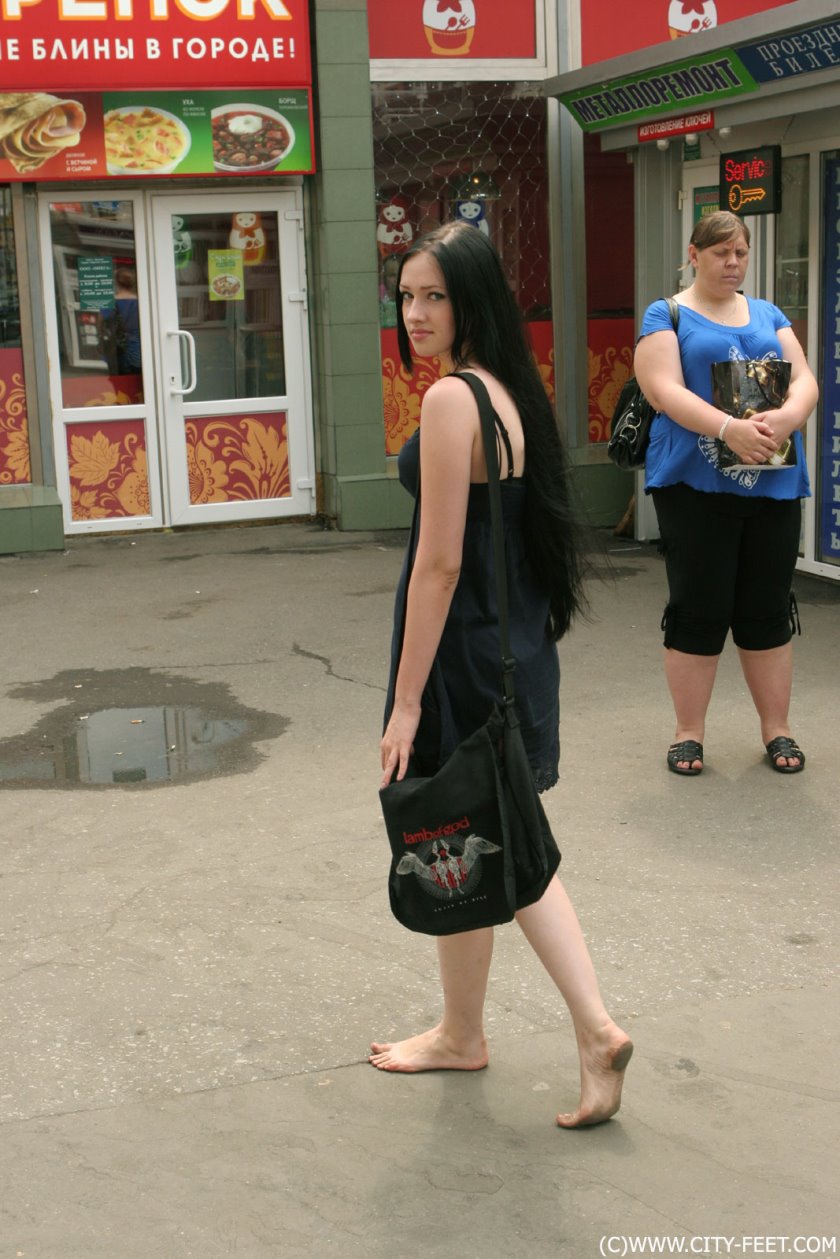 Cover Beauty with dirty soles. Part 3. - Full HD/MP4