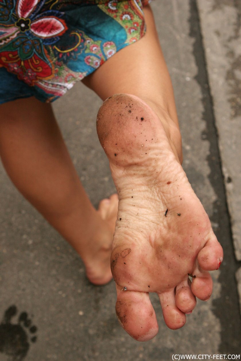 Cover Two barefoot beauties. Part 3. - Full HD/MP4