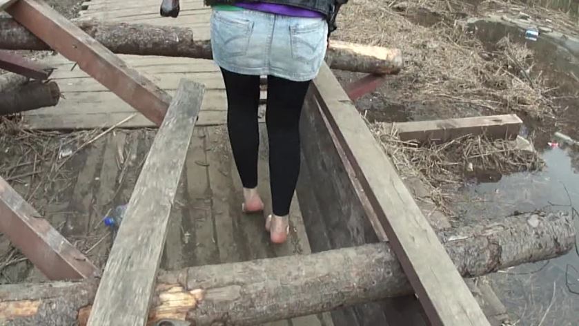 Cover 4 Clip 907 - HD/MP4